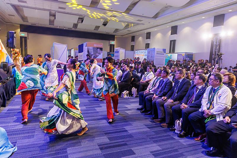 [Forward from udn] Philippine Overseas Education Fair: National Chung Hsing University Leads 15 Universities to Showcase Higher Education Strength